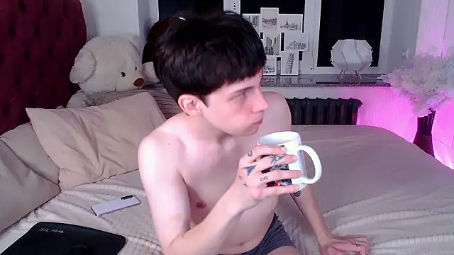 iwillfall online show from March 14, 6:30 am