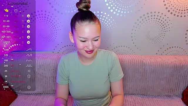 skinny sissss online show from March 20, 7:59 pm