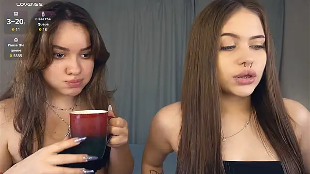 TateDevon online show from November 13, 6:28 am