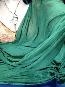 Snapshot of indian_anu_mallu chatting on March 21, 8:17 am indian anu mallu online show from March 21, 8:17 am