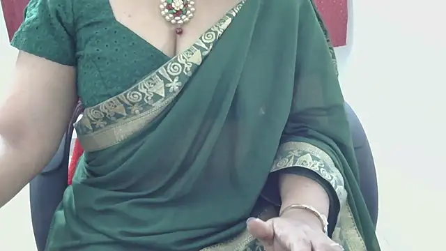 Snapshot of indian_anu_mallu chatting on October 4, 2:57 am indian anu mallu online show from October 4, 2:57 am
