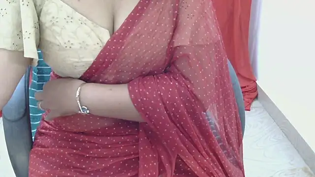 indian anu mallu online show from December 4, 3:38 am