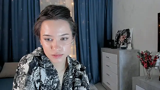 EmeliaReaper online show from February 23, 1:35 am