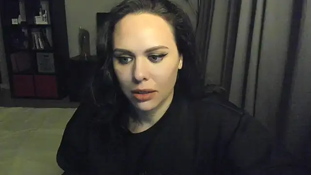 Snapshot of MollyCheiz chatting on March 10, 12:39 am MollyCheiz online show from March 10, 12:39 am