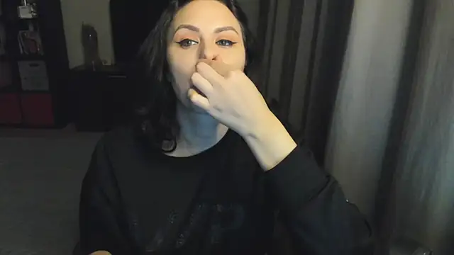 Snapshot of MollyCheiz chatting on September 18, 10:13 pm MollyCheiz online show from September 18, 10:13 pm