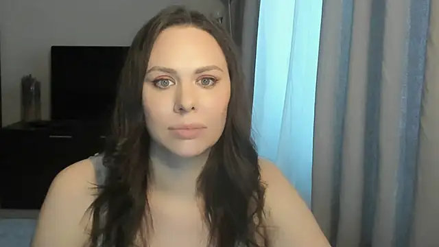 MollyCheiz online show from April 2, 4:35 pm