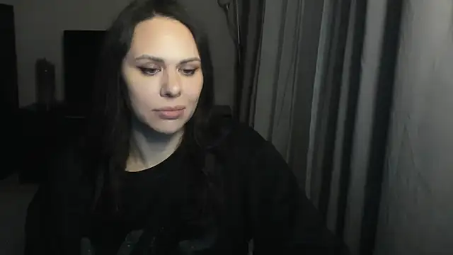 MollyCheiz online show from April 4, 8:48 pm