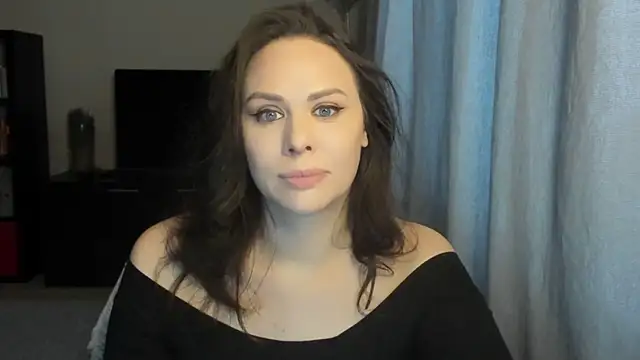 MollyCheiz online show from February 9, 1:31 pm