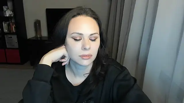 Snapshot of MollyCheiz chatting on November 22, 6:40 pm MollyCheiz online show from November 22, 6:40 pm