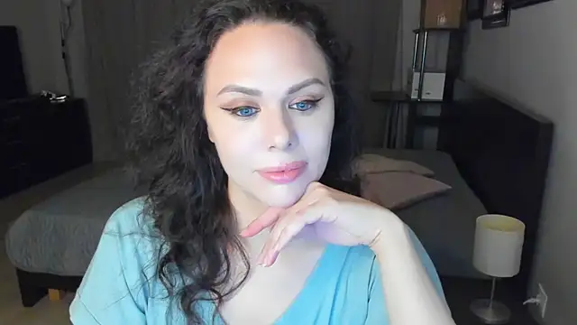 Snapshot of MollyCheiz chatting on September 10, 9:36 pm MollyCheiz online show from September 10, 9:36 pm