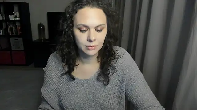 MollyCheiz online show from May 24, 12:21 am