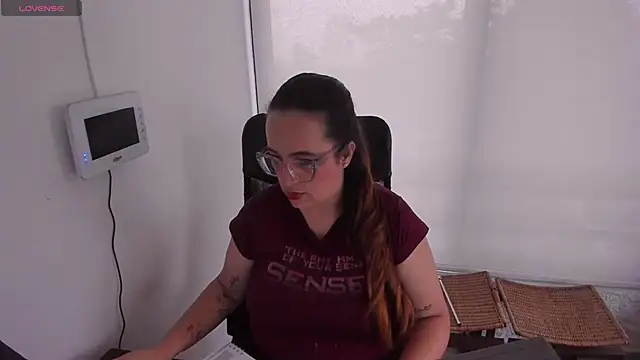 sussan miller  online show from November 27, 9:15 pm