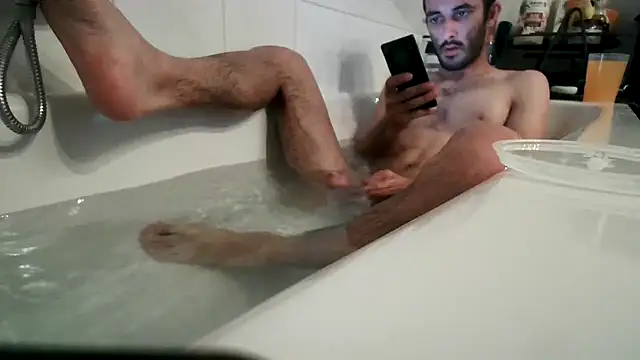 kisandgioni online show from September 14, 1:33 pm