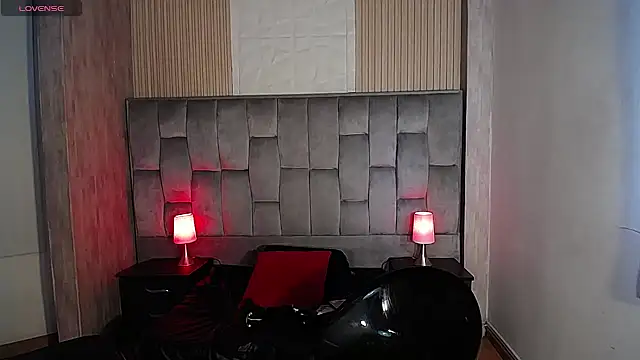 honney dark online show from January 16, 2:10 pm