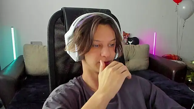 Ostin meow online show from January 14, 7:12 am