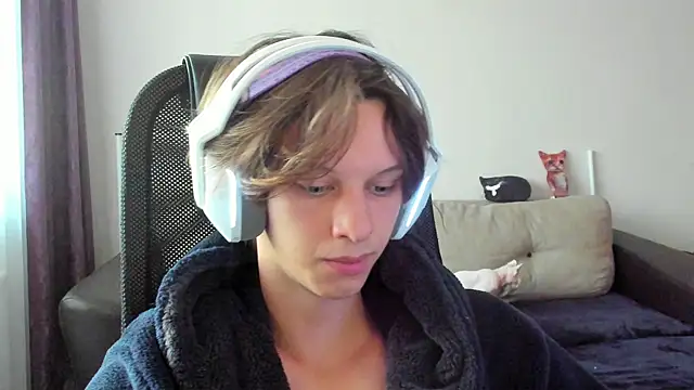 Ostin meow online show from October 25, 10:47 am