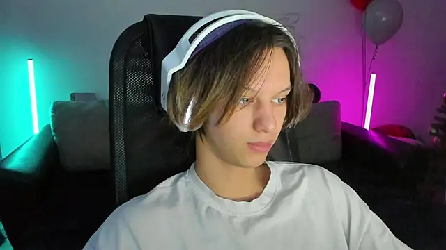 Ostin meow online show from January 11, 1:18 pm