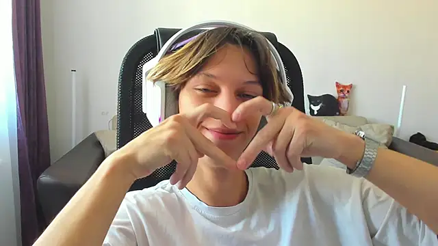 Ostin meow online show from September 20, 4:39 am