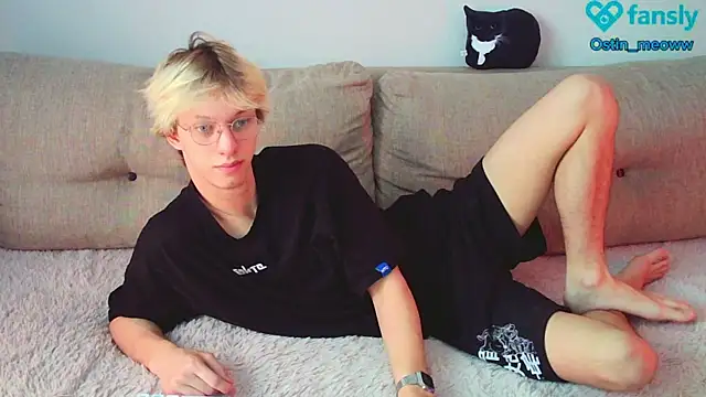 Ostin meow online show from February 12, 8:27 am