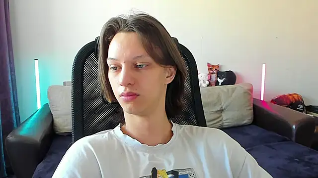 Ostin meow online show from May 15, 3:37 am