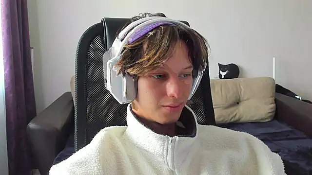 Ostin meow online show from September 22, 6:41 am