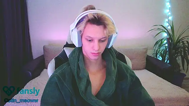 Ostin meow online show from January 24, 2:51 pm