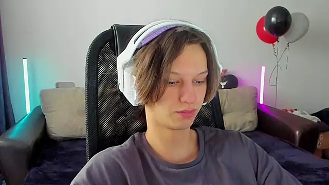 Ostin meow online show from January 19, 5:00 am