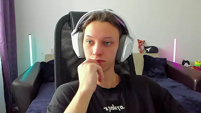 Ostin meow online show from February 24, 6:58 am