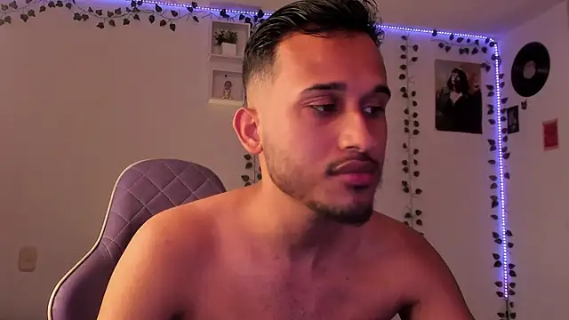 Raf brunette online show from February 7, 11:56 am