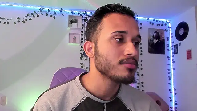 Raf brunette online show from March 17, 12:04 pm