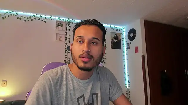 Raf brunette online show from January 20, 11:02 am