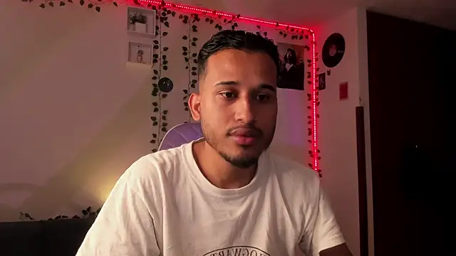 Raf brunette online show from February 8, 11:44 am