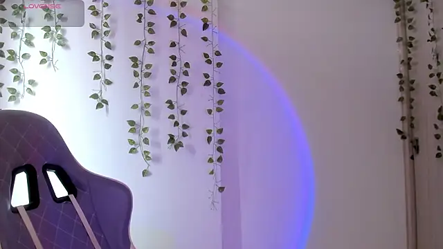 Raf brunette online show from September 12, 3:23 pm