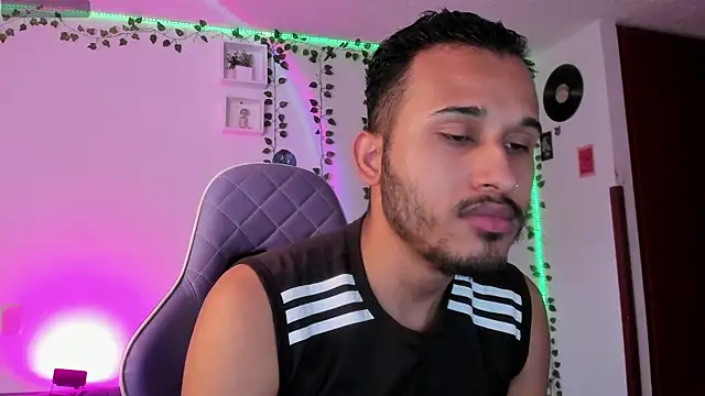 Raf brunette online show from January 10, 12:26 pm