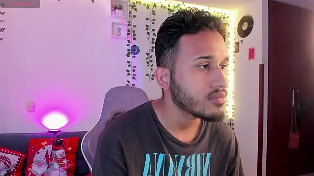 Raf brunette online show from January 3, 1:46 pm