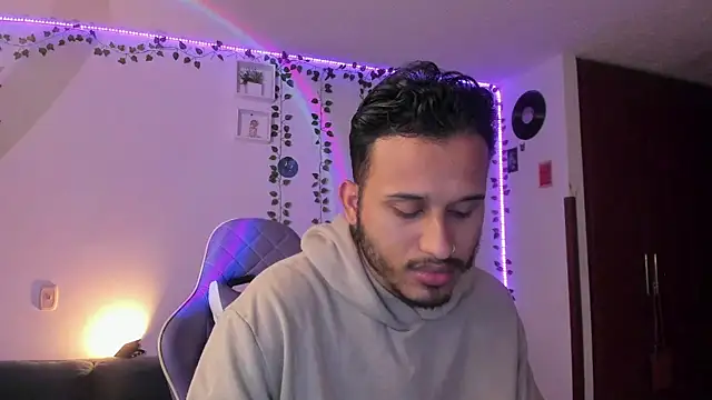 Raf brunette online show from January 17, 10:22 am