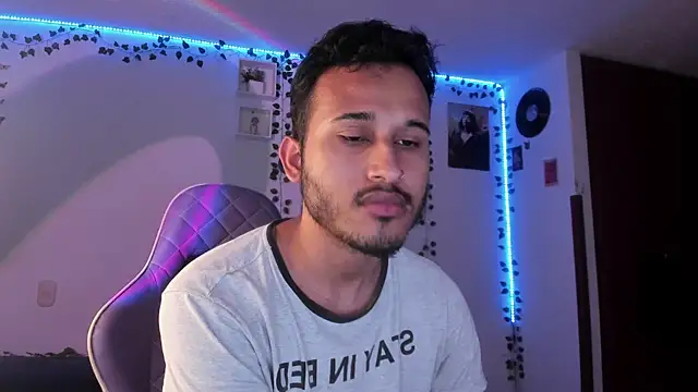 Raf brunette online show from February 4, 10:21 am