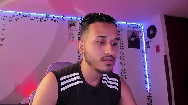 Raf brunette online show from February 17, 11:34 am