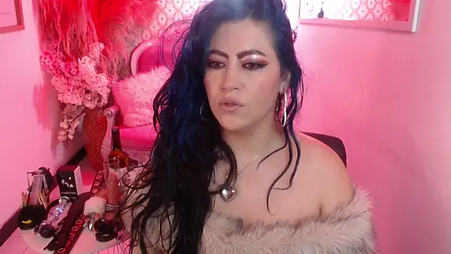 scarleth blue online show from December 5, 2:54 am