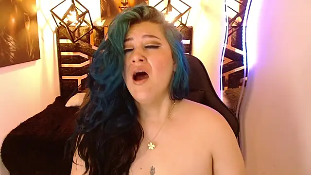 scarleth blue online show from June 5, 3:00 am