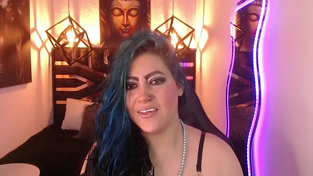 scarleth blue online show from April 17, 3:09 am