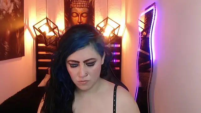 scarleth blue online show from May 1, 3:00 am