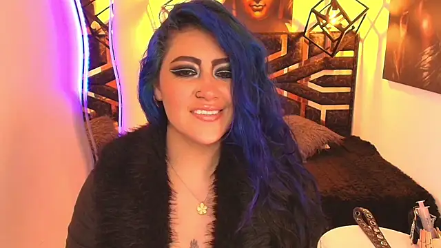 Snapshot of scarleth_blue chatting on June 12, 3:15 am scarleth blue online show from June 12, 3:15 am