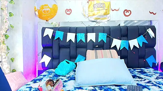 canela oss online show from September 29, 12:00 pm