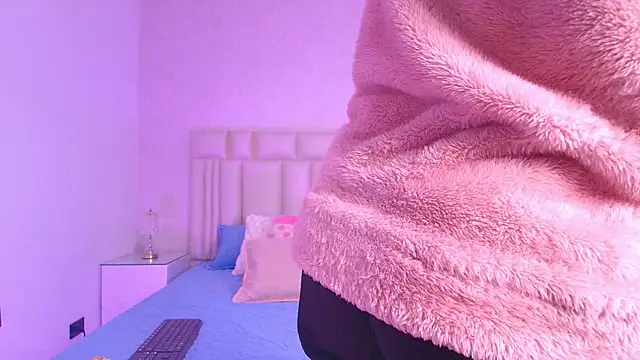 canela oss online show from November 10, 11:59 am