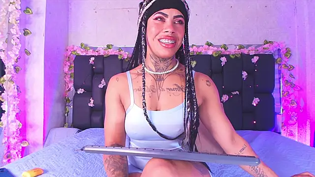 canela oss online show from September 16, 12:06 pm