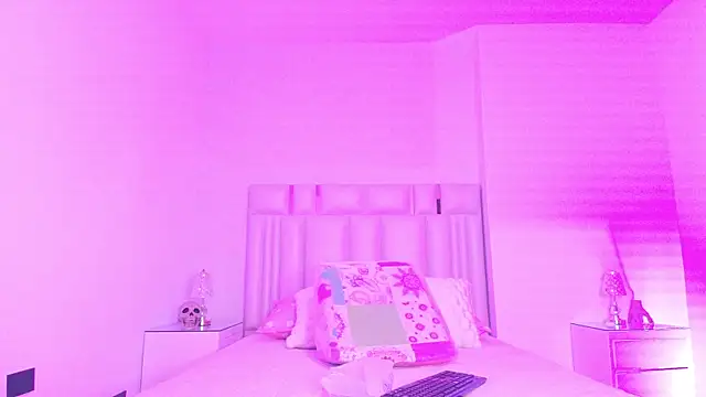 canela oss online show from October 31, 12:02 pm