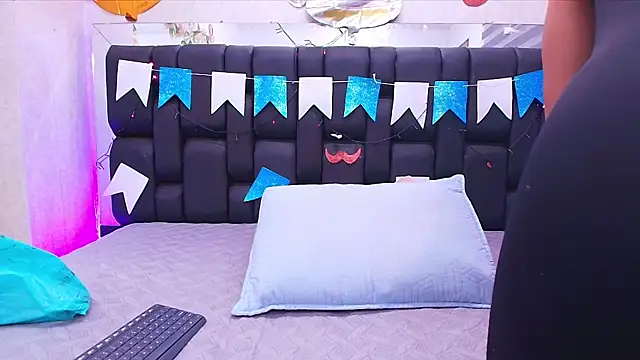 canela oss online show from September 30, 12:00 pm