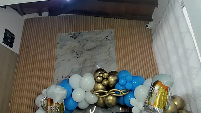 Snapshot of Any_topless chatting on October 2, 11:02 am Any topless online show from October 2, 11:02 am