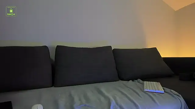 Perry Knight online show from November 10, 6:07 am